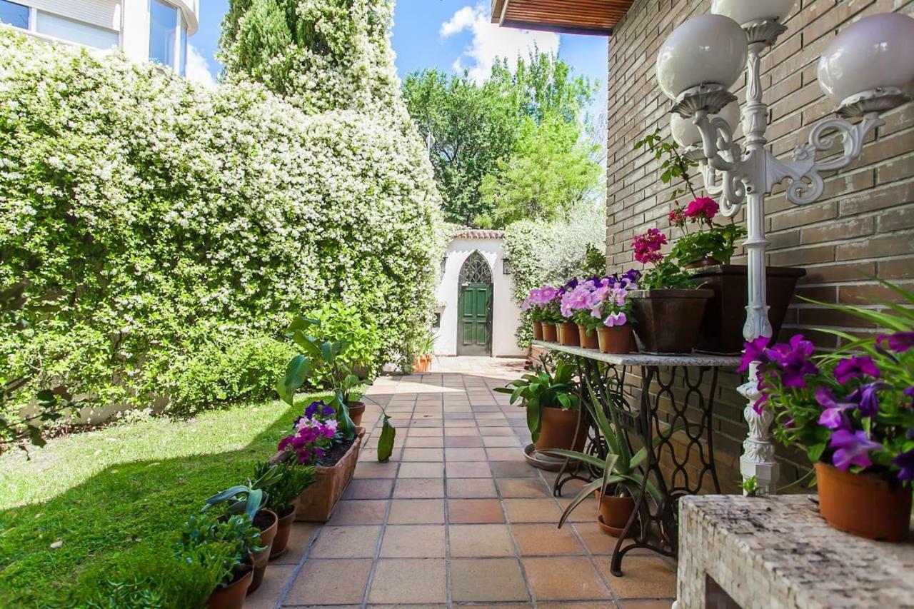 Velazquez Manor House Villa - Madrid — Fotos 1